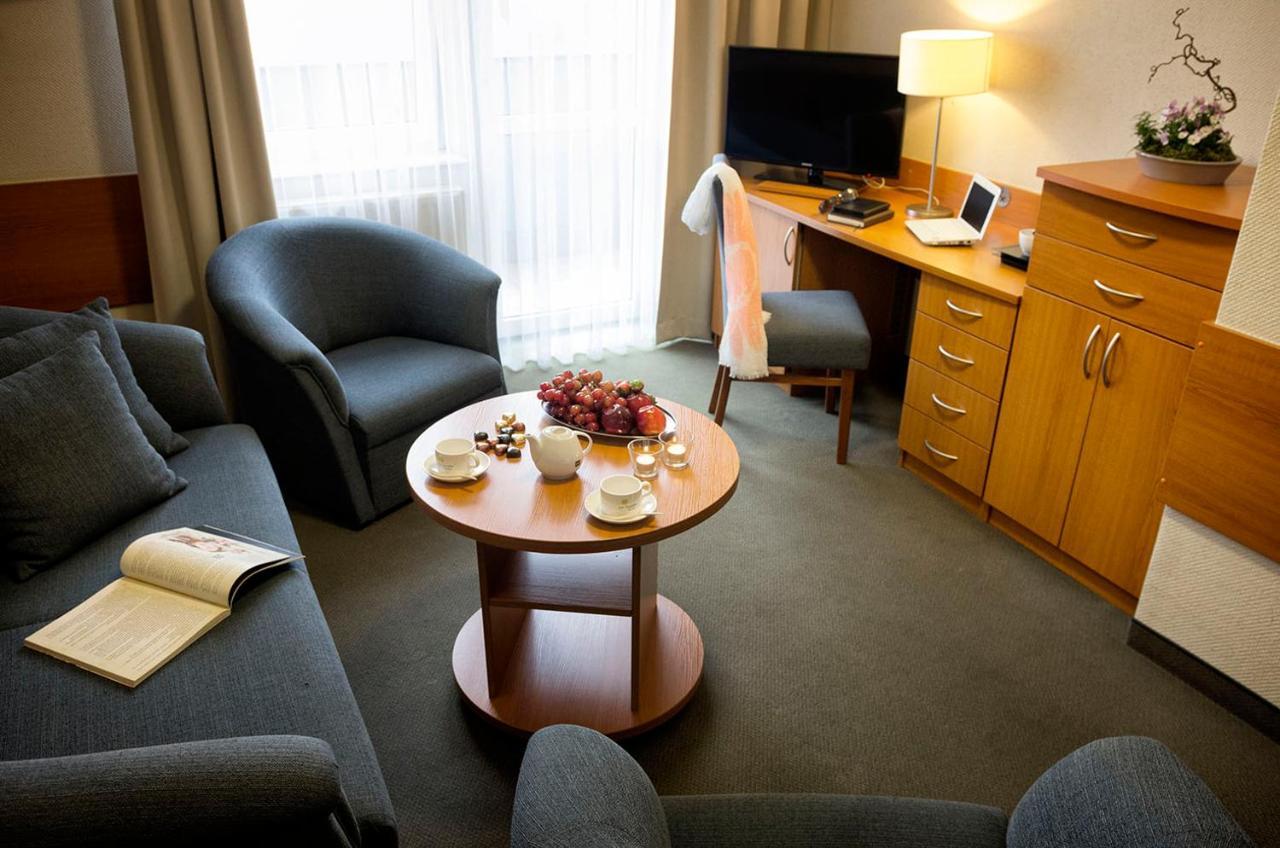 Hotel La Siesta & Medical Spa Jastrzębia Góra المظهر الخارجي الصورة