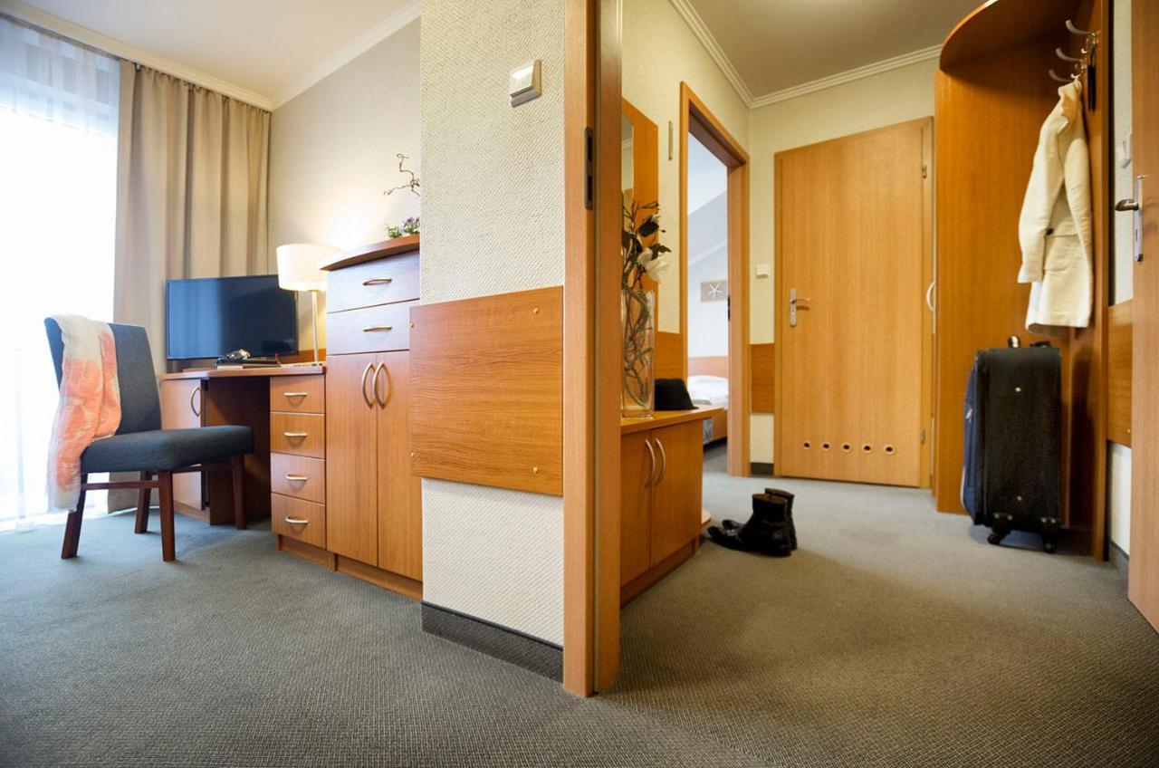 Hotel La Siesta & Medical Spa Jastrzębia Góra المظهر الخارجي الصورة
