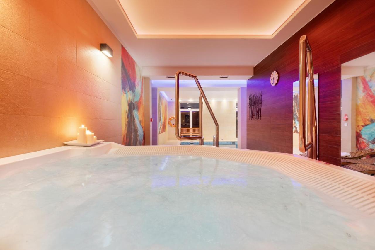 Hotel La Siesta & Medical Spa Jastrzębia Góra المظهر الخارجي الصورة